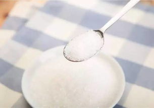 逆天了 早晨洗臉?biāo)屑狱c(diǎn) 料 ,六十歲都不長(zhǎng)斑